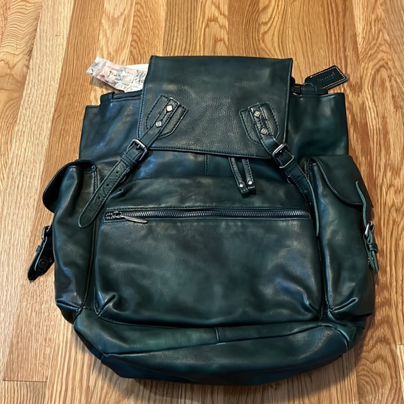 Free People x Old Trend Bryan Backpack Green NWT - Picture 11 of 17